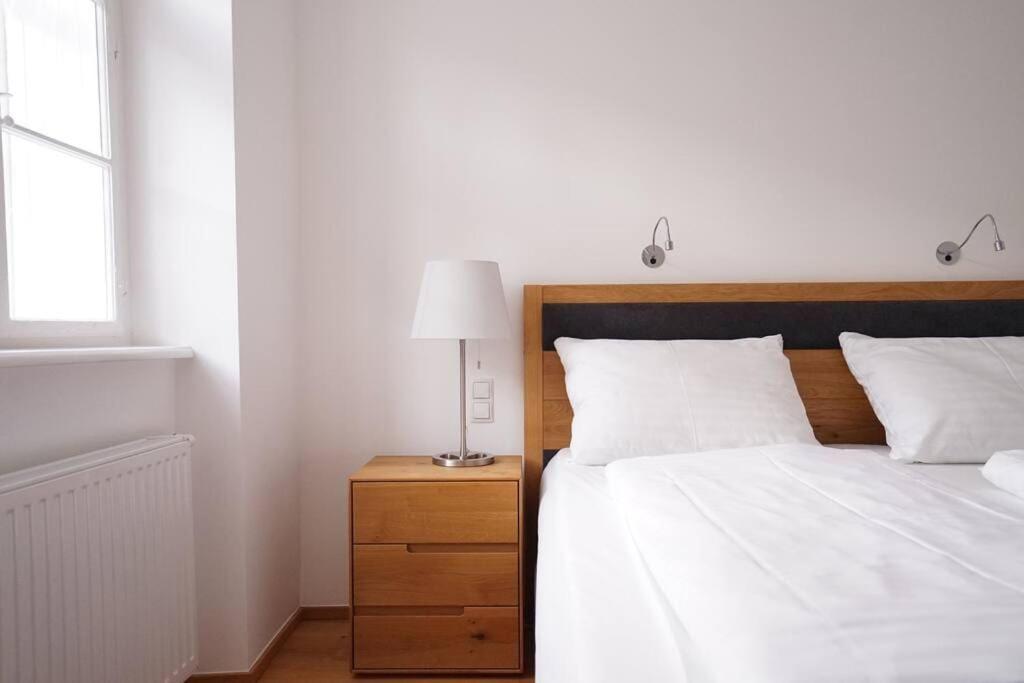 Authentic Austrian Flat In The South Of Vienna Apartamento Modling Exterior foto